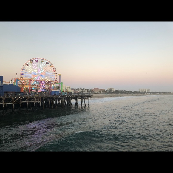 Meet your Posher, E - Picture 1 of 1